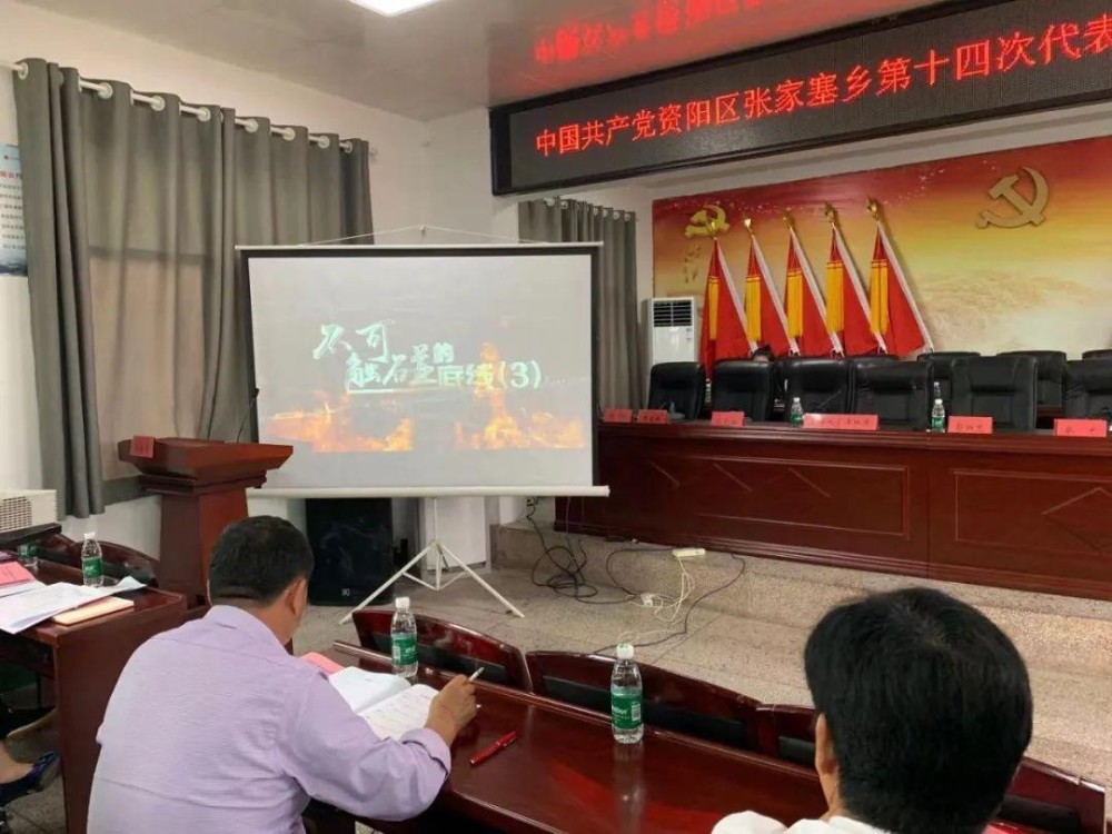  莱切战术纪律严明，客场逼平前列球队  