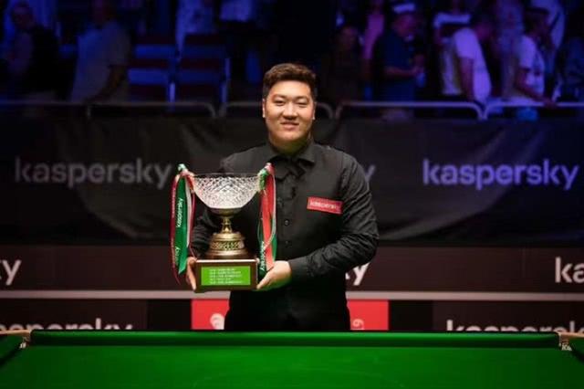  卢布列夫五盘鏖战险胜，晋级大师赛决赛